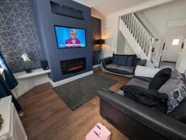 165, Mottram Road, Hyde SK14 2NX