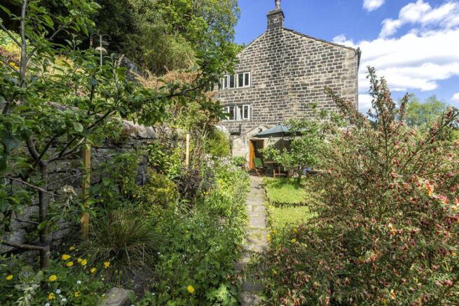 Garden at Side