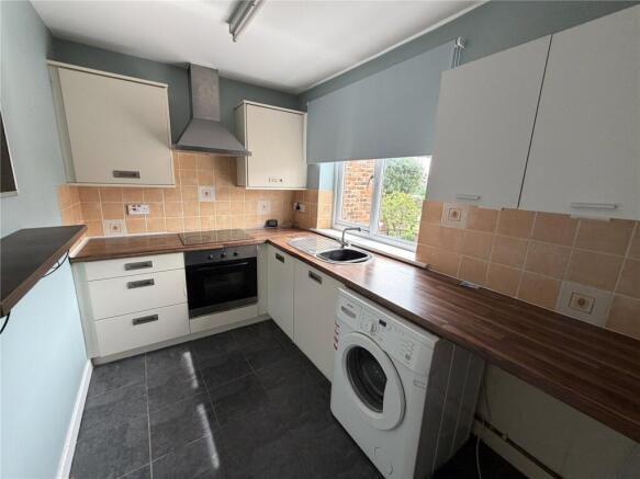 2 bed Apartment for sale Image 7