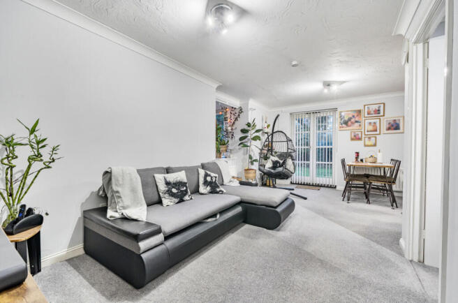 1396741-10-695fd3...