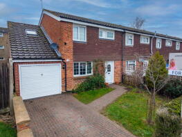 1, Fuggles Close, Paddock Wood, Tonbridge TN12 6EH