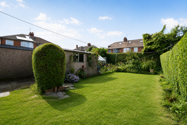 3 bed Semi-Detached for sale Image 12