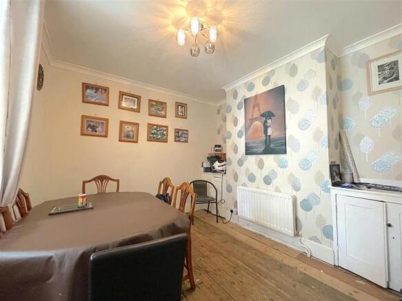 Dining Room (1).jpeg