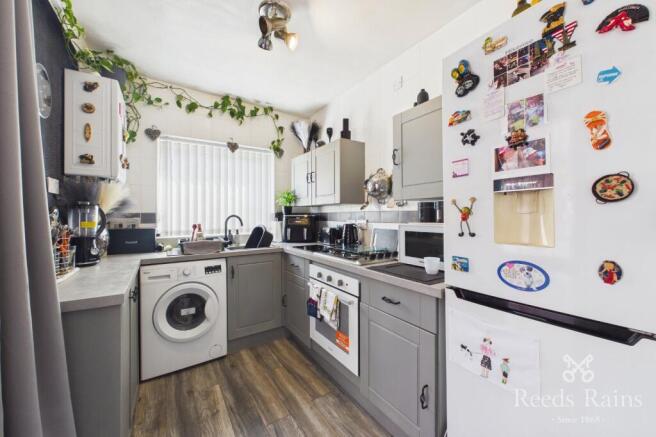 2 bed Terraced for sale Image 4