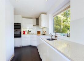Flat 31, Bingham Court, Graham Road, Sheffield S10 3DZ