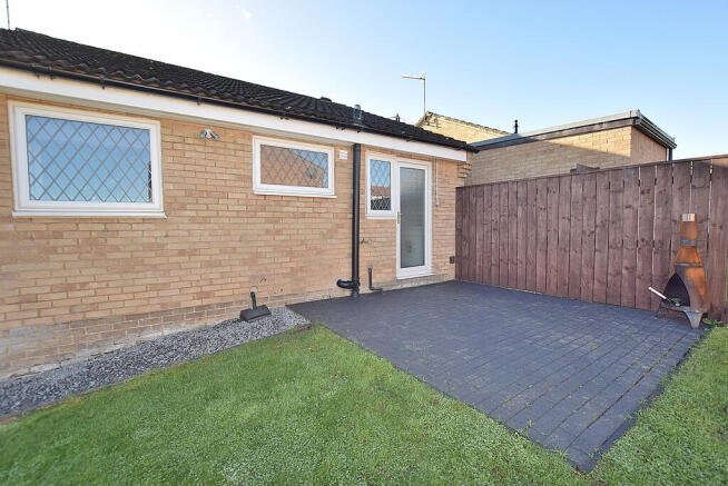 2 bed Detached Bungalow for sale Image 12