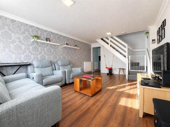 Living Room..jpg