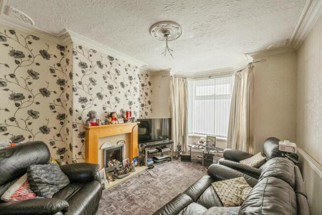 3 bed Terraced for sale Image 5