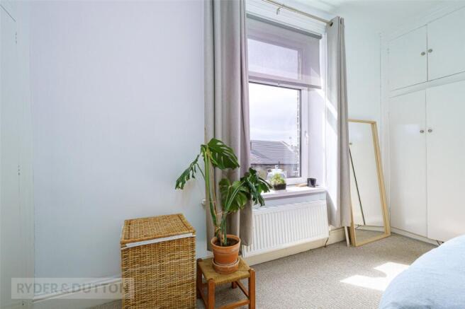 3 bed Terraced for sale Image 11