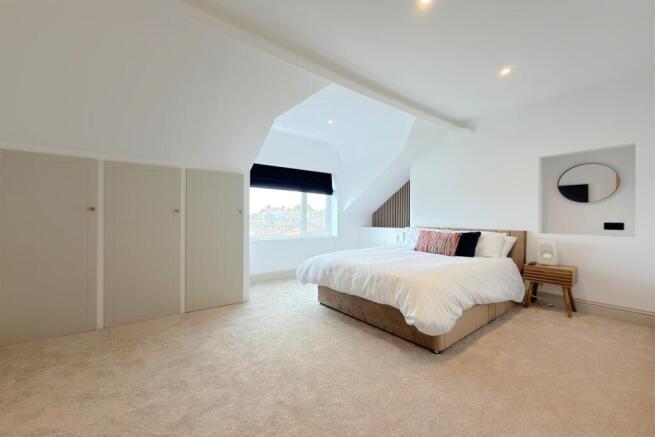 3 bed Maisonette for sale Image 12