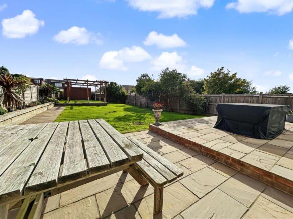 Ashington Gardens, Peacehaven, BN10 8UG photo 4