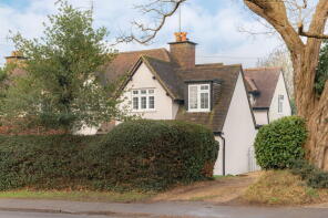3, Hempstead Lane, Potten End, Berkhamsted HP4 2QJ