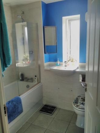 Photo 10
