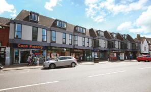 10, The Roof Gardens, High Street, Billericay CM12 9BS