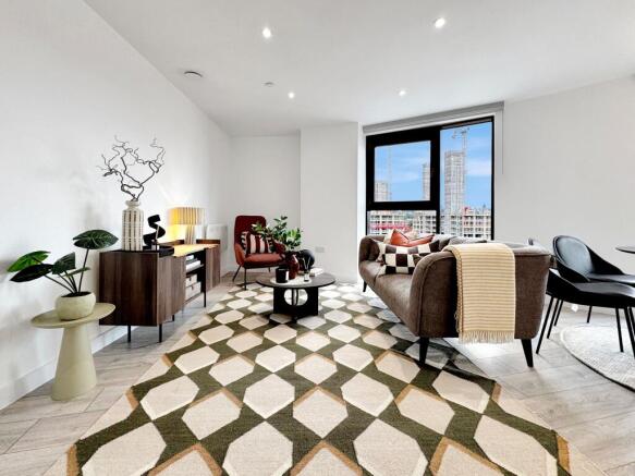 2 bed Apartment to rent Image 5