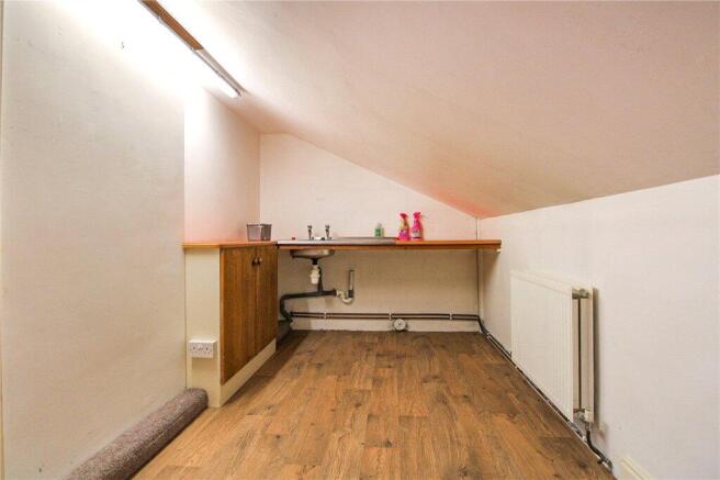 2 bed Apartment for sale Image 8