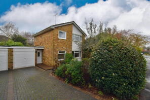 50, Mccarthy Way, Wokingham RG40 4UA