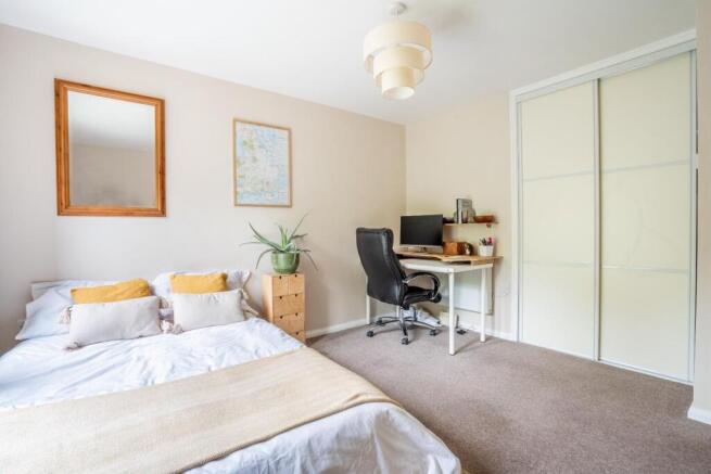 2 bed Duplex for sale Image 11