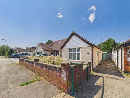 Woodville Gardens, Ruislip, HA4