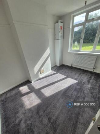 2 bed Maisonette to rent Image 12