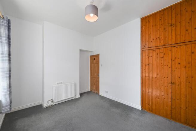 2 bed Terraced for sale Image 8