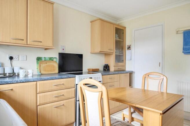 Barley Close, Warminster, BA12 photo 4