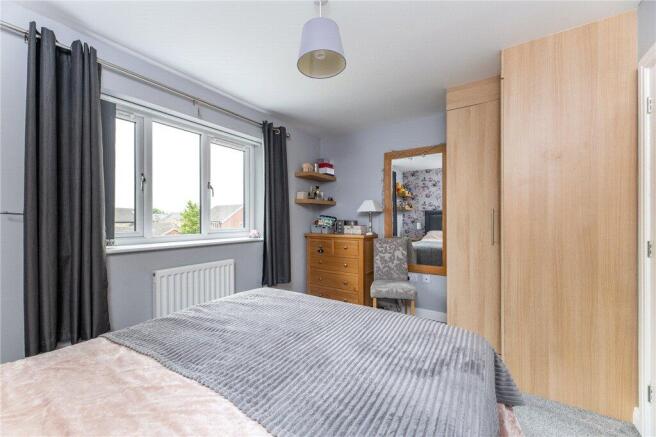 2 bed Semi-Detached for sale Image 11