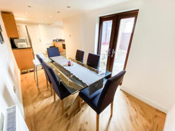 Open Plan Kitchen/Di