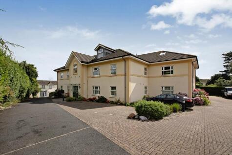 East Cliff Road, Dawlish, EX7