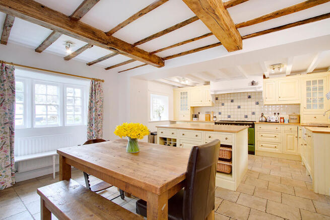 Dining kitchen