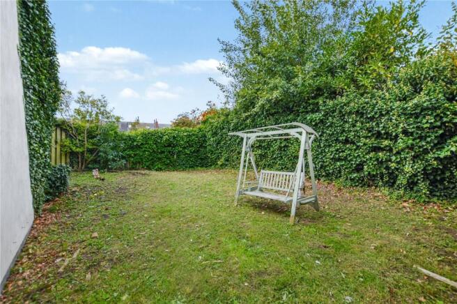 4 bed Detached for sale Image 11