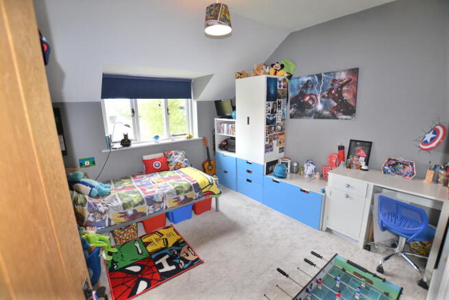 Photo 8