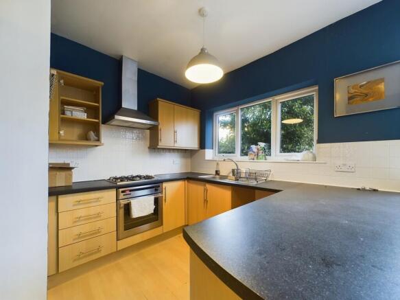 CAM02176G0-PR0150...