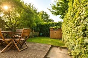 94, Finsbury Park Avenue, Tottenham, London N4 1DS