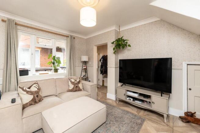 3 bed Semi-Detached for sale Image 5