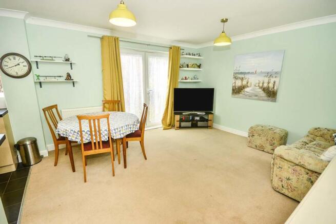 Kitchen/Lounge