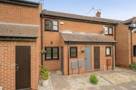 London Road, Wheatley