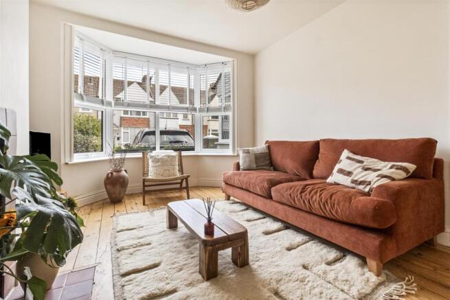 9 St Thomas's Road-002.JPG