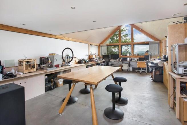 Studio / Home Office