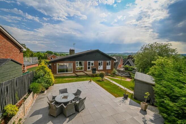 2 Carlton Rise-21.jpg