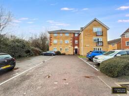 24, Browning Drive, Wickford SS12 0PR