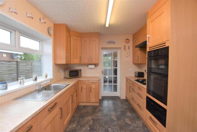 Kitchen..jpg
