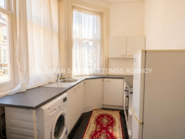 Flat 3, 197-199, North End Road, London W14 9NL