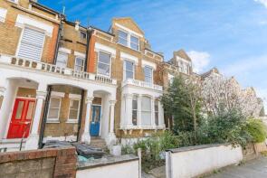 Flat A, 7, Dunsmure Road, Hackney, London N16 5PU
