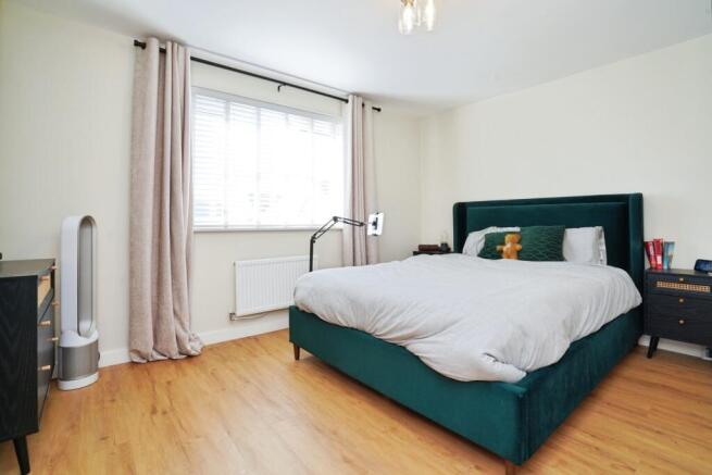 3 bed Detached for sale Image 11