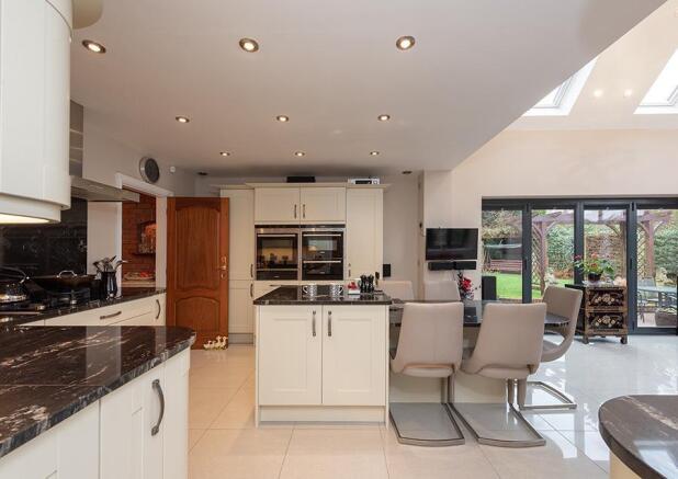 Kitchen/Family room