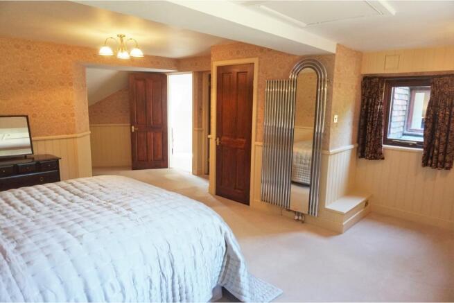 Master En-suite