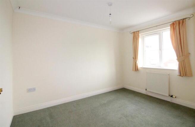 Millview Crescent_00