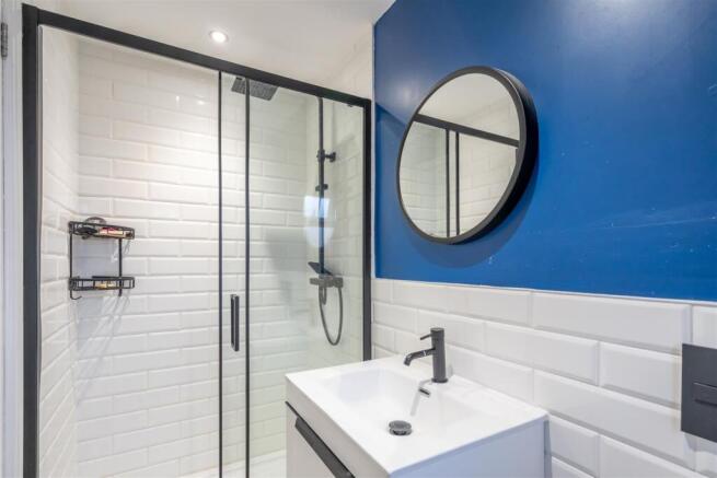 Ensuite.jpg