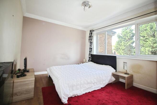 1 bed Apartment for sale Image 6